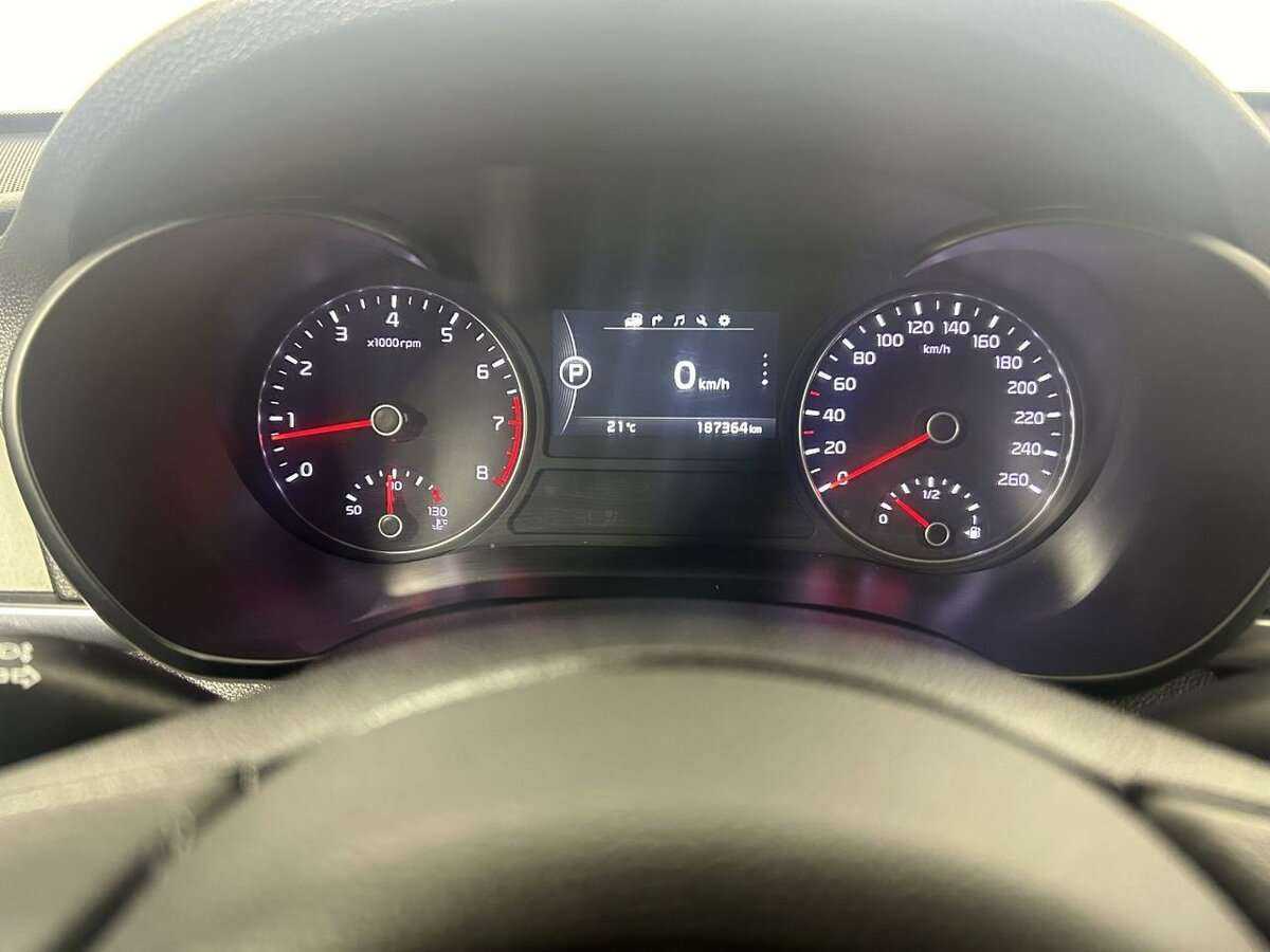 Купить Kia Optima с пробегом. Фото: #10