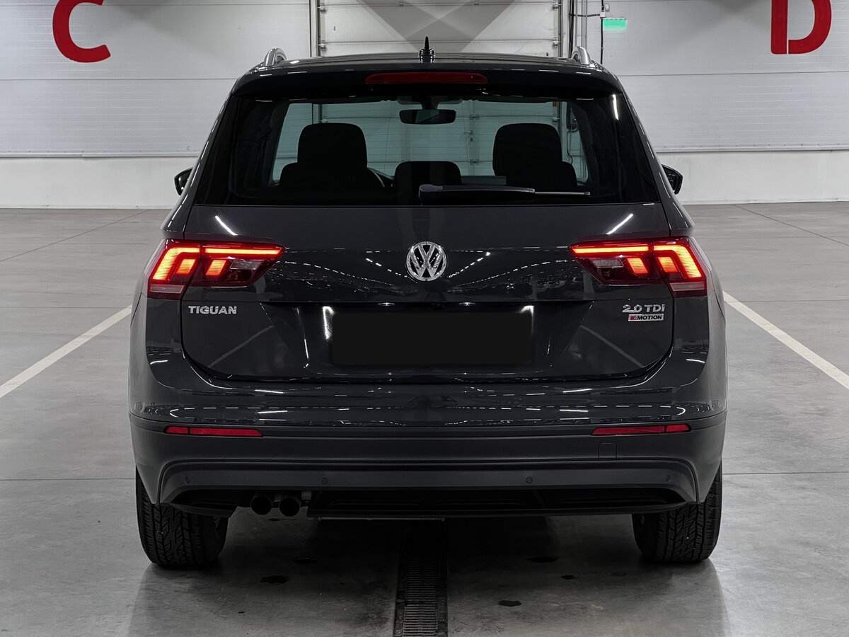 Купить Volkswagen Tiguan с пробегом. Фото: #5