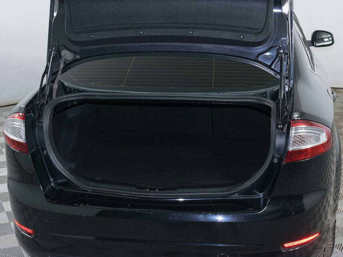 Купить Ford Mondeo с пробегом. Фото: #8