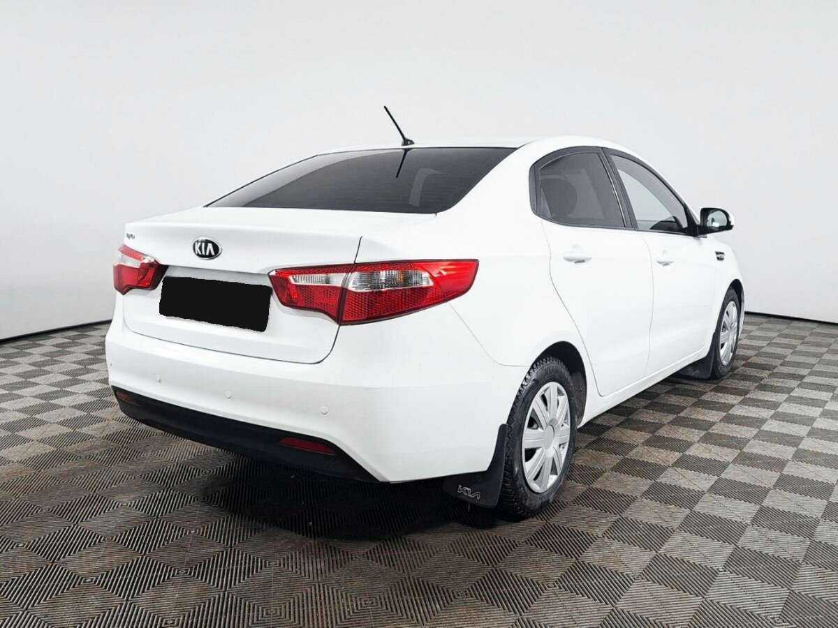 Купить Kia Rio с пробегом. Фото: #3