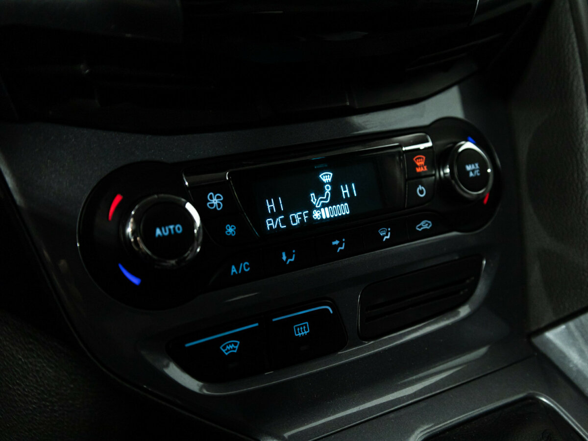 Купить Ford Focus с пробегом. Фото: #13