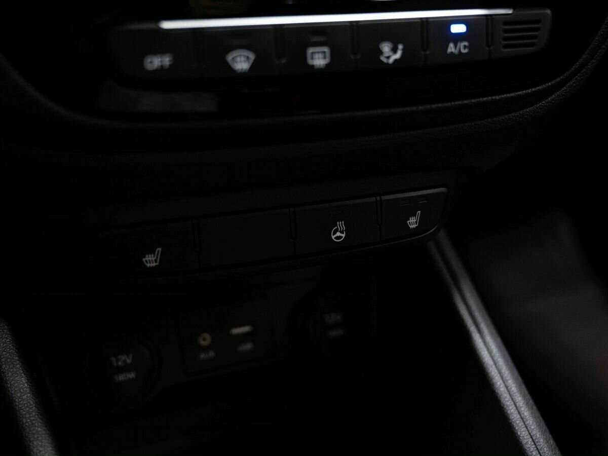 Купить Hyundai Solaris с пробегом. Фото: #21