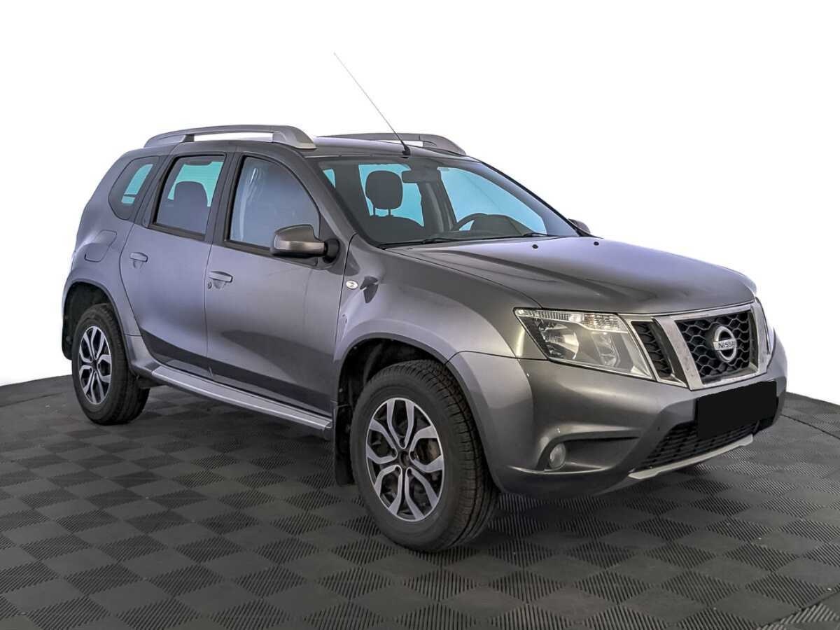 Купить Nissan Terrano с пробегом. Фото: #2