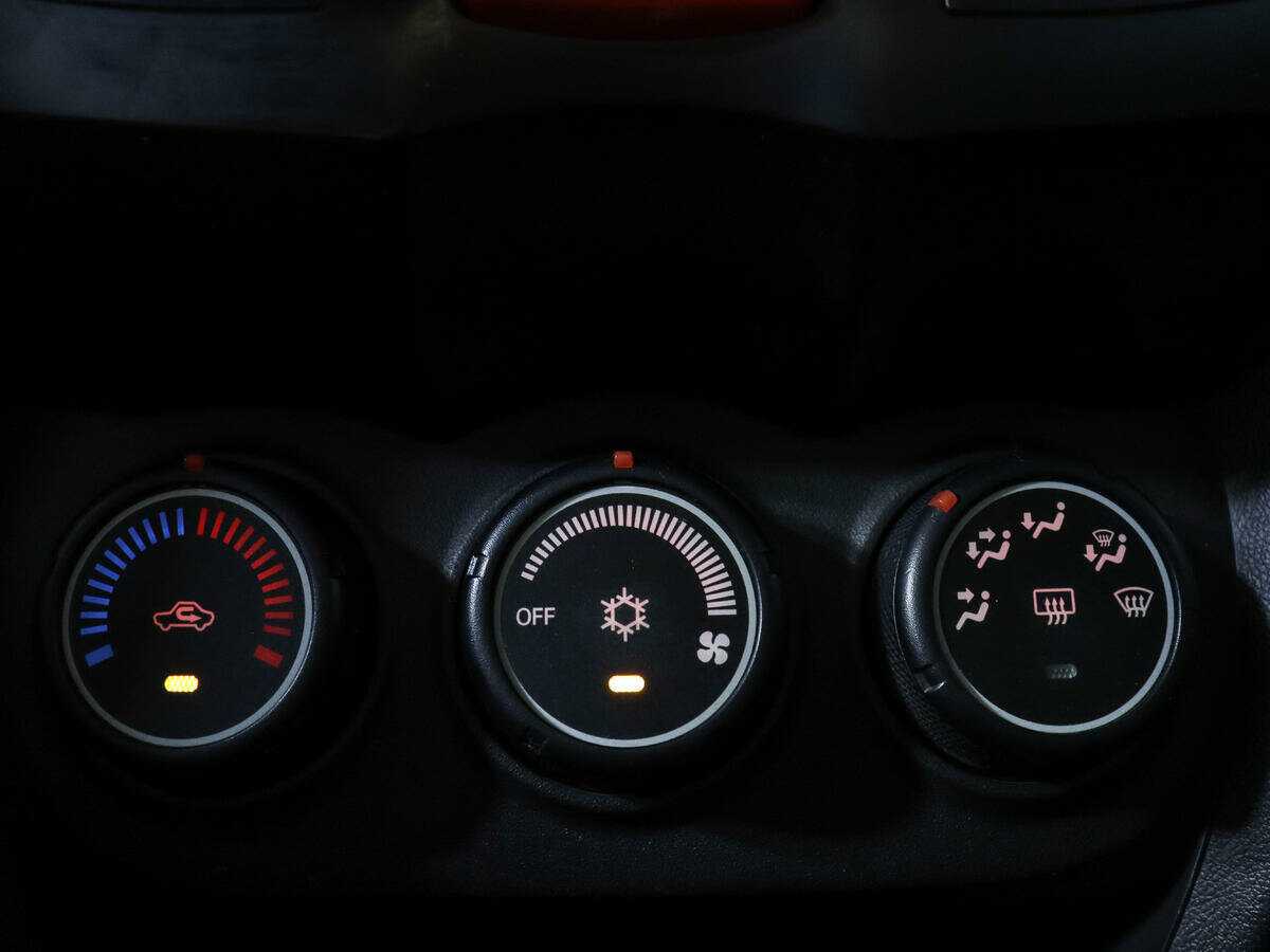 Купить Mitsubishi ASX с пробегом. Фото: #15