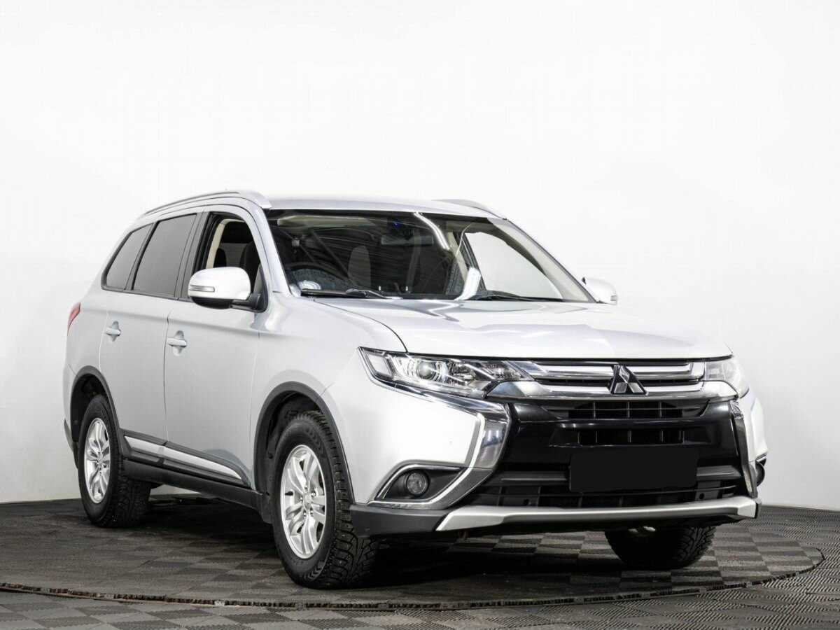 Купить Mitsubishi Outlander с пробегом. Фото: #2