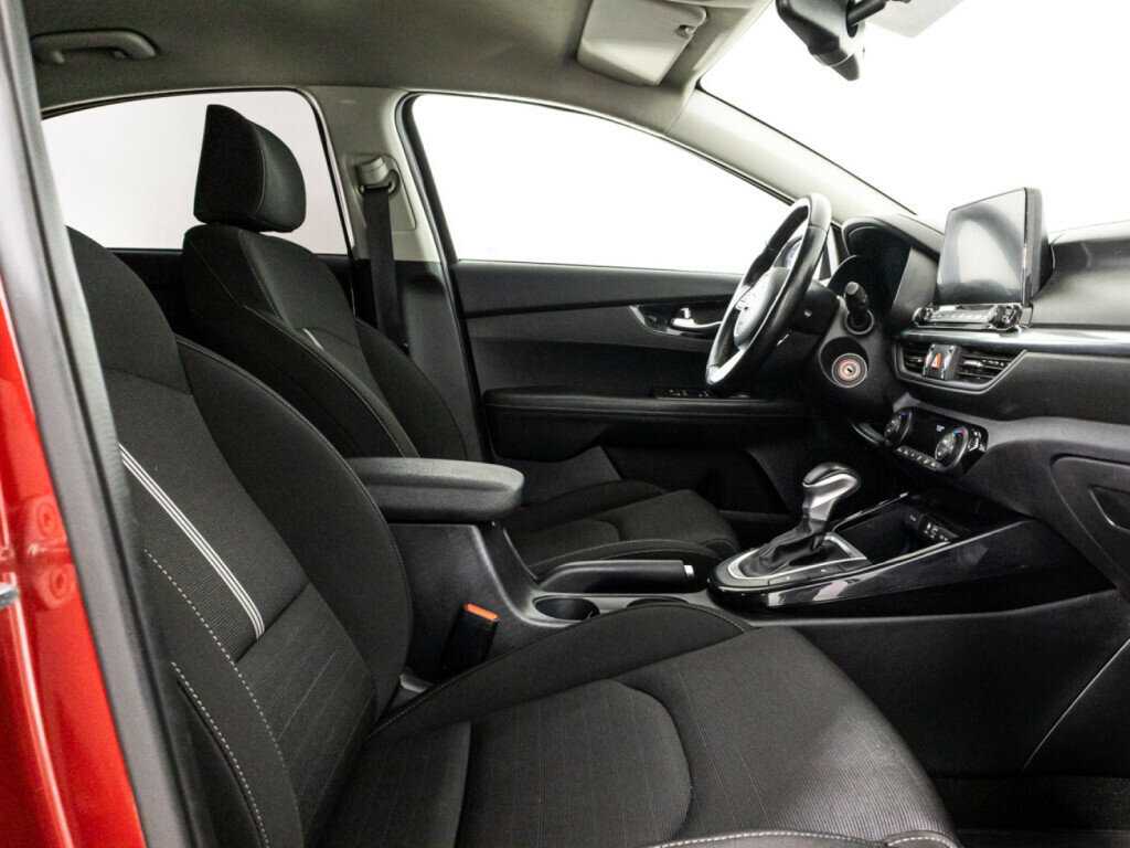 Купить Kia Cerato с пробегом. Фото: #20