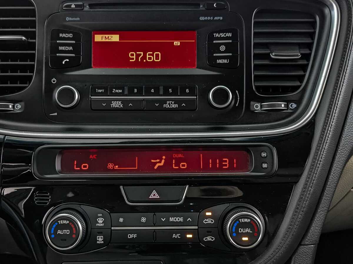 Купить Kia Optima с пробегом. Фото: #12