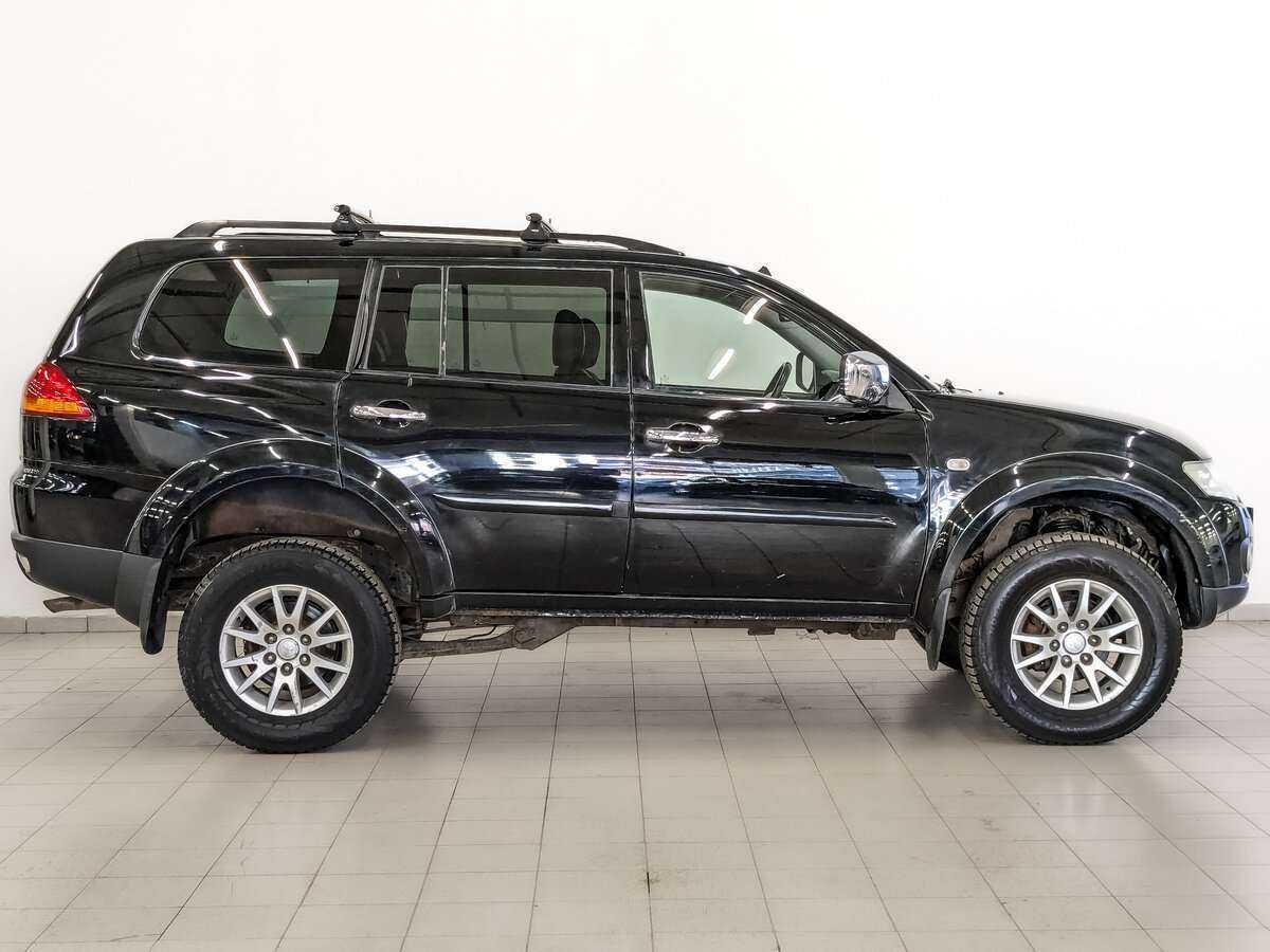 Купить Mitsubishi Pajero Sport с пробегом. Фото: #3