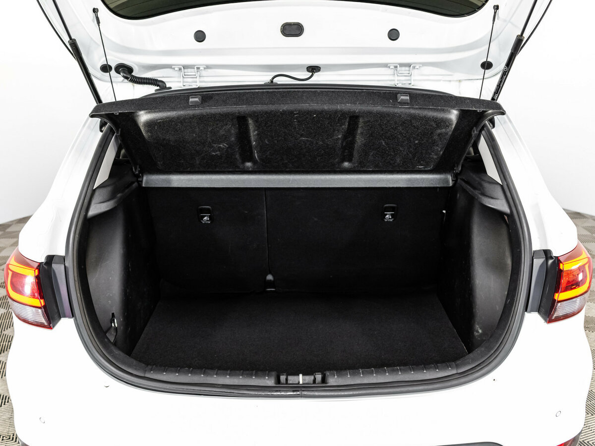 Купить Kia Rio с пробегом. Фото: #21