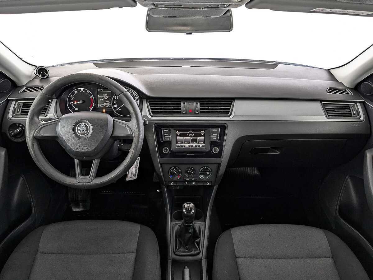 Купить Skoda Rapid с пробегом. Фото: #11