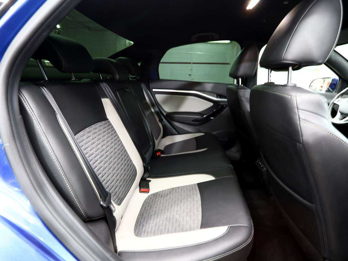 Купить Lada (ВАЗ) Vesta с пробегом. Фото: #20