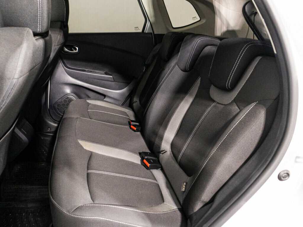 Купить Renault Kaptur с пробегом. Фото: #9