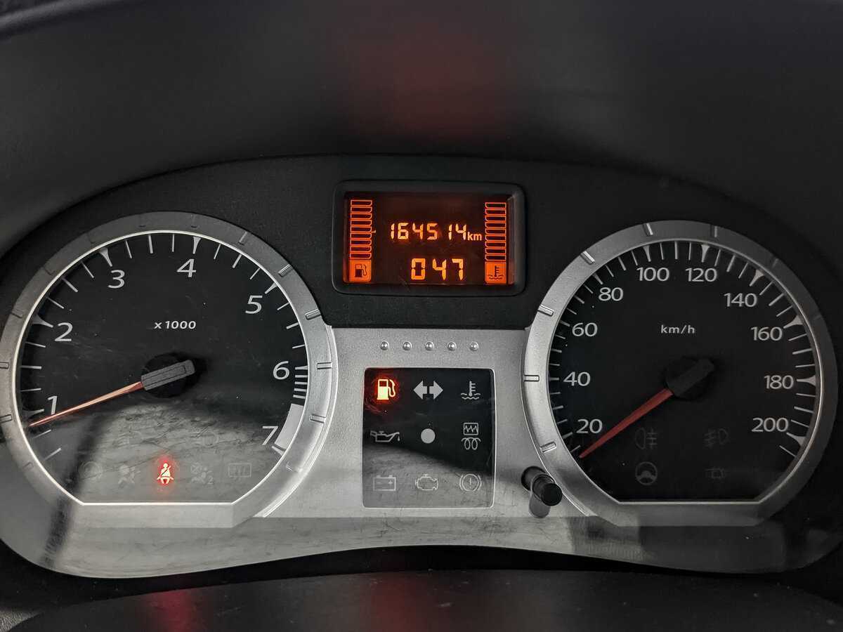 Купить Lada (ВАЗ) Largus с пробегом. Фото: #11