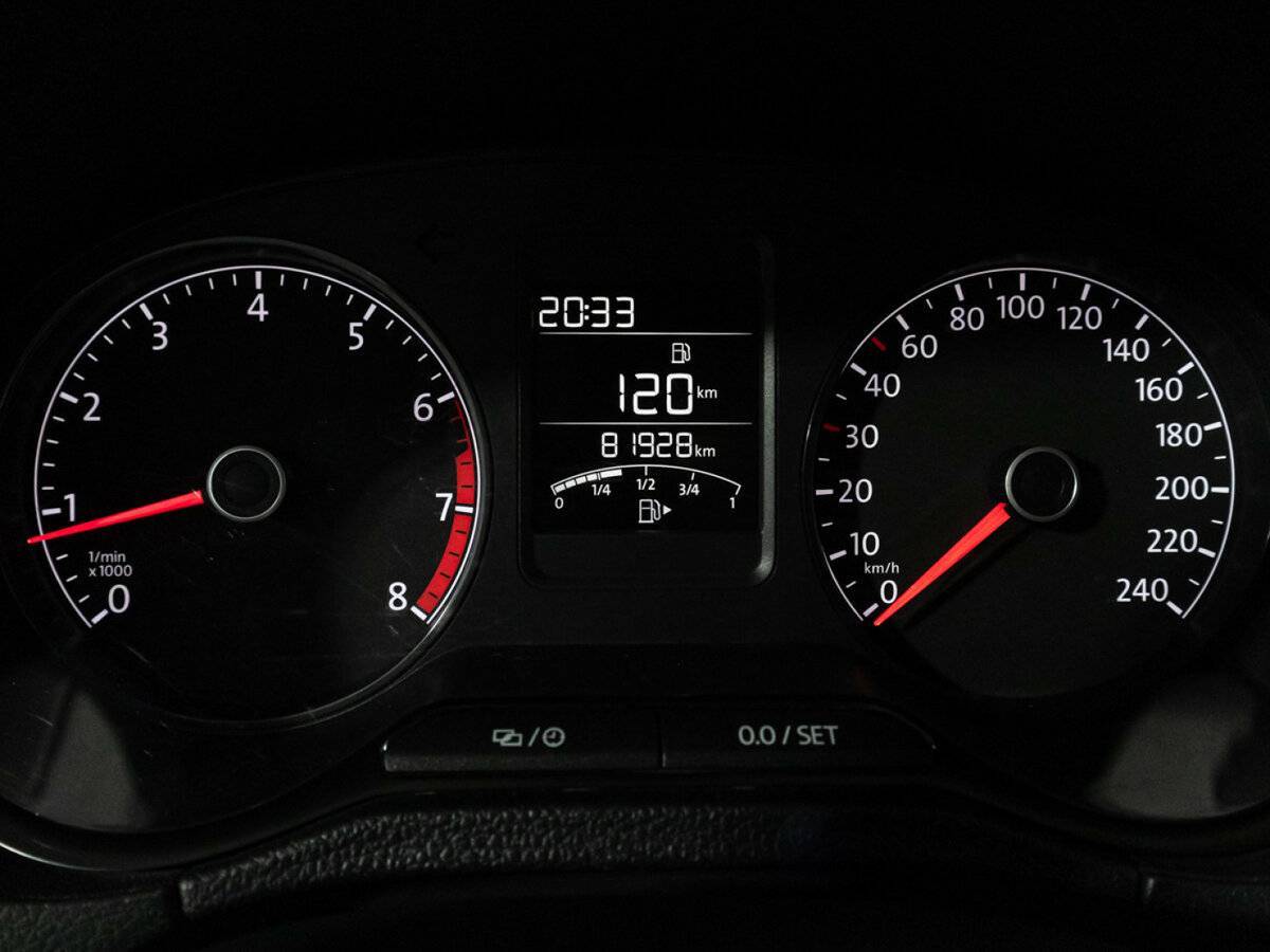 Купить Volkswagen Polo с пробегом. Фото: #11