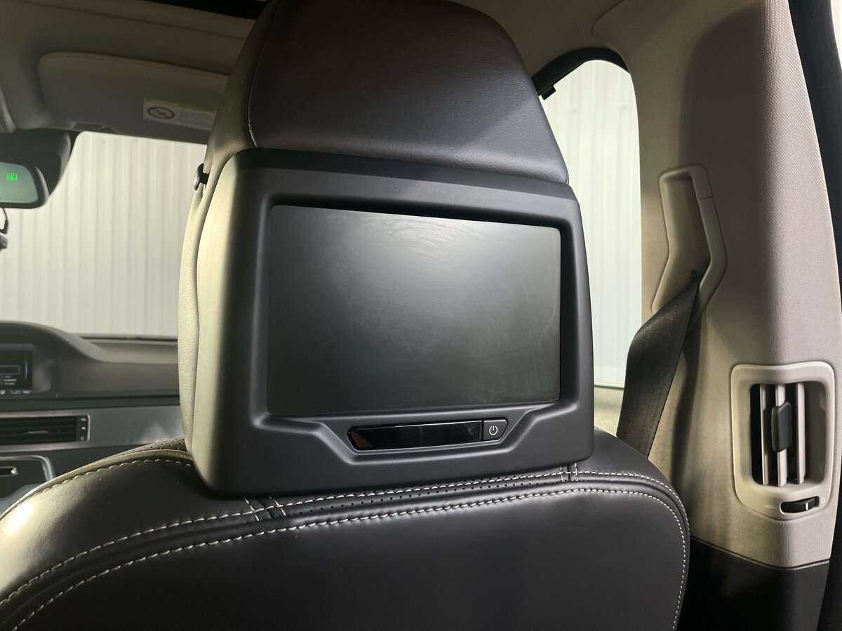 Купить Volvo XC70 с пробегом. Фото: #21