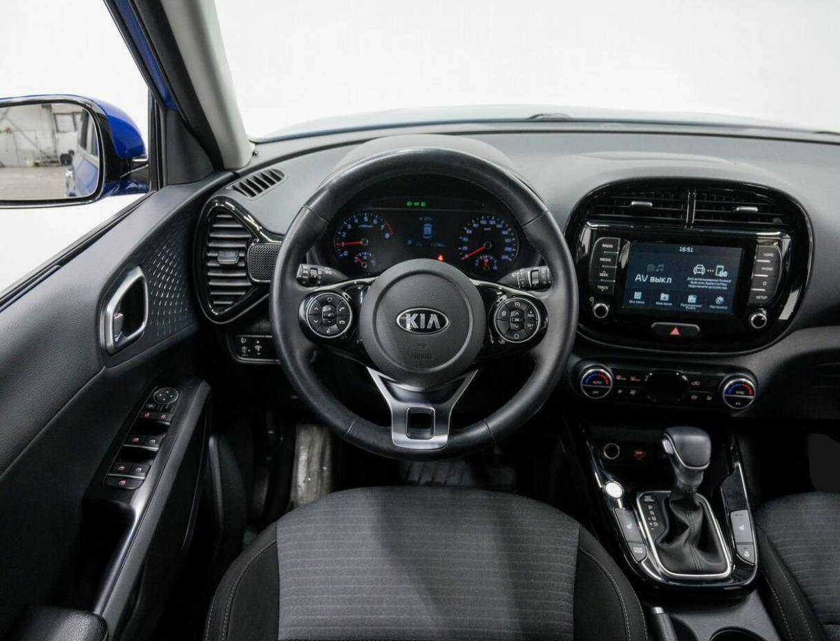 Купить Kia Soul с пробегом. Фото: #11