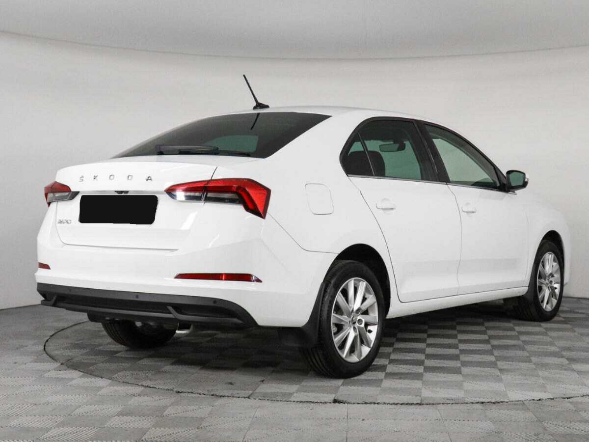 Купить Skoda Rapid с пробегом. Фото: #4