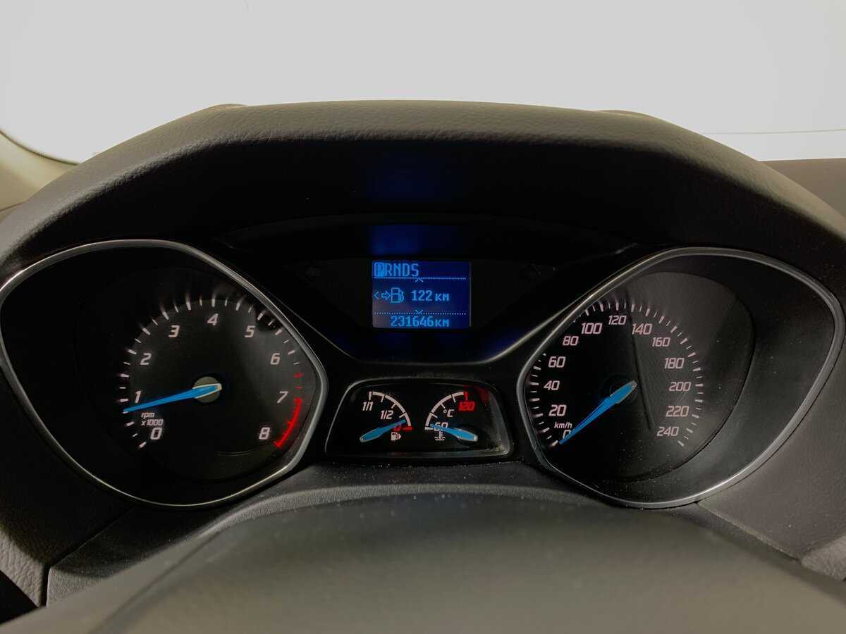 Купить Ford Focus с пробегом. Фото: #14