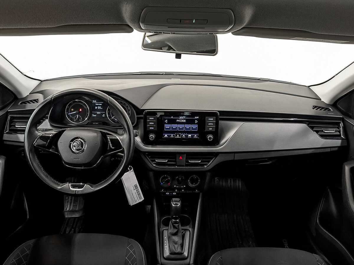 Купить Skoda Rapid с пробегом. Фото: #11