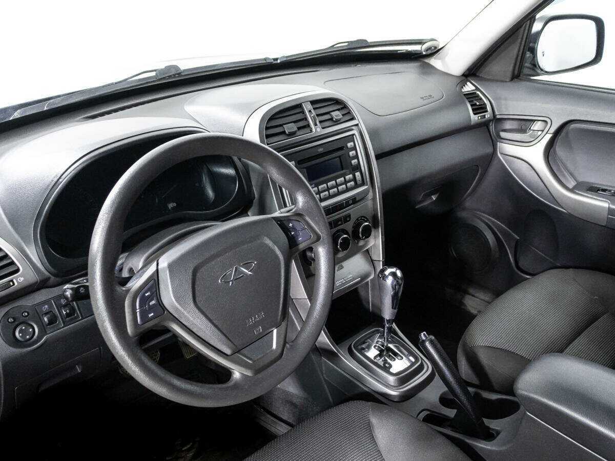 Купить Chery Tiggo (T11) с пробегом. Фото: #10