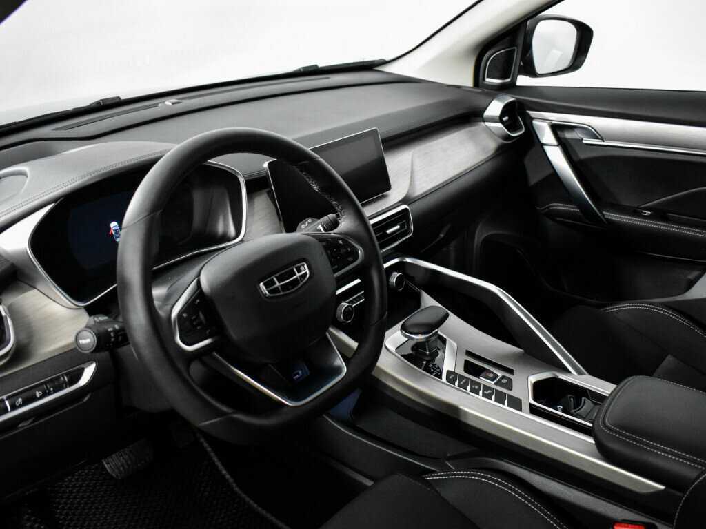 Купить Geely Coolray с пробегом. Фото: #8