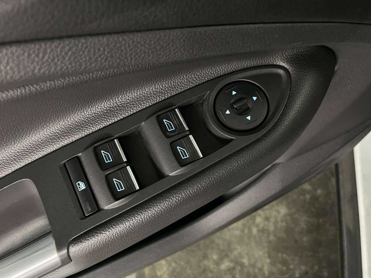 Купить Ford Kuga с пробегом. Фото: #24