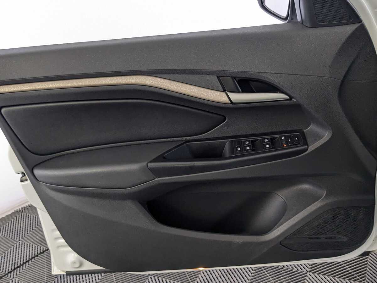 Купить Lada (ВАЗ) Vesta с пробегом. Фото: #14