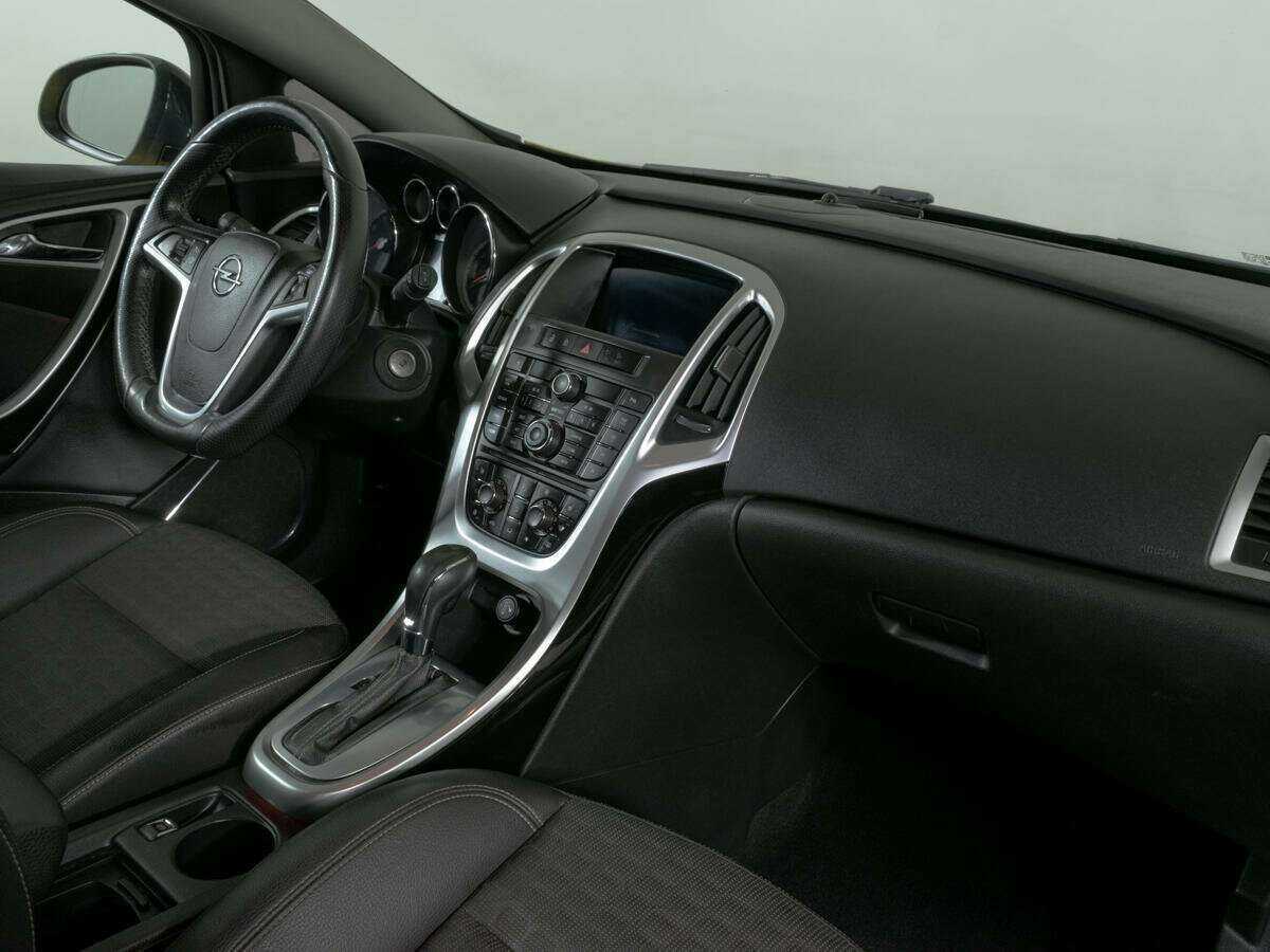 Купить Opel Astra с пробегом. Фото: #8