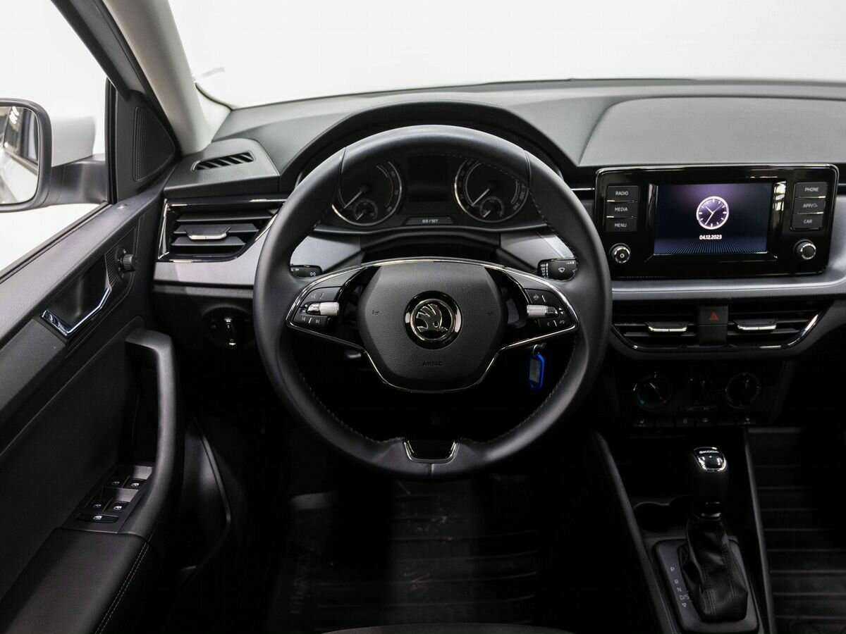 Купить Skoda Rapid с пробегом. Фото: #16