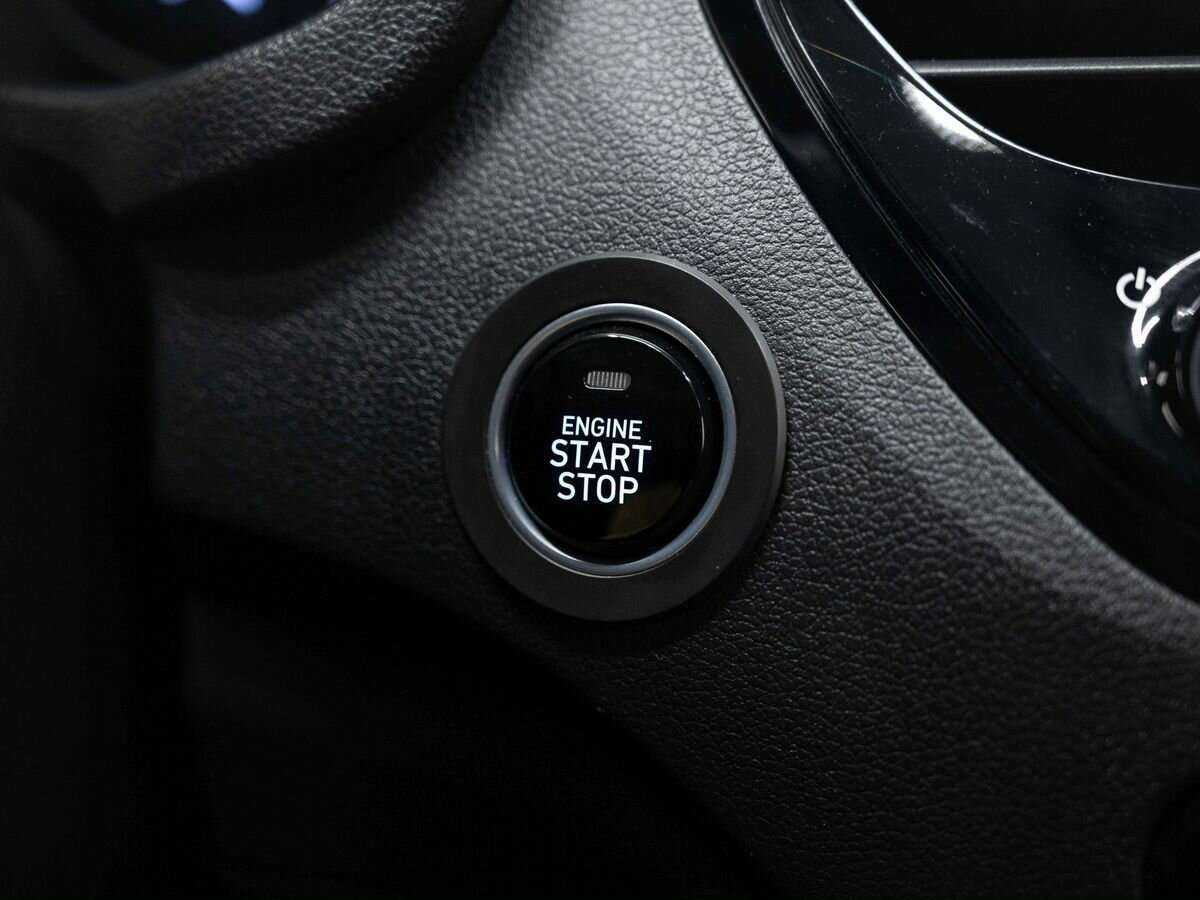 Купить Hyundai Solaris с пробегом. Фото: #20