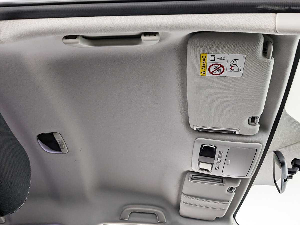 Купить Subaru Forester с пробегом. Фото: #18