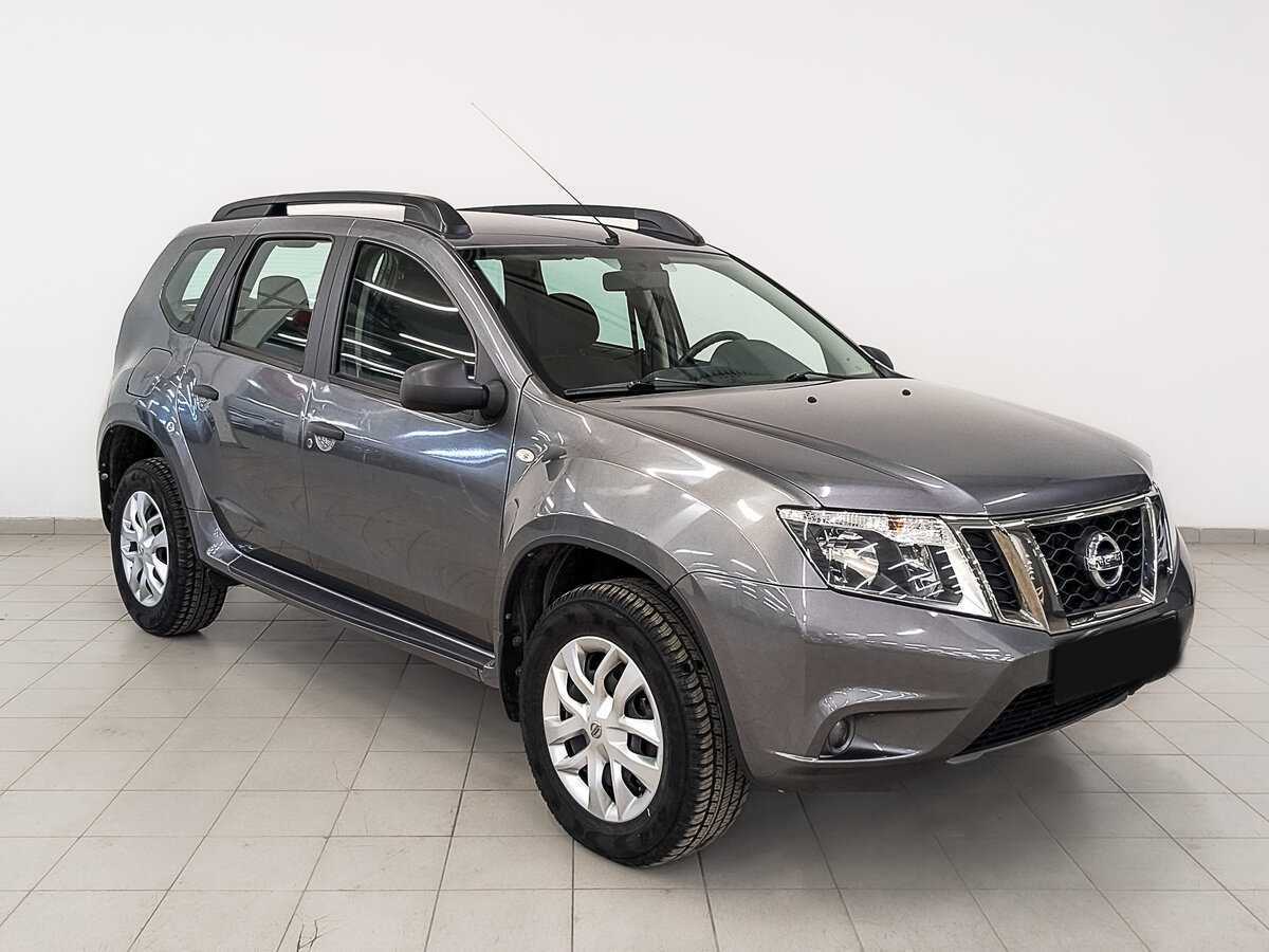 Купить Nissan Terrano с пробегом. Фото: #2