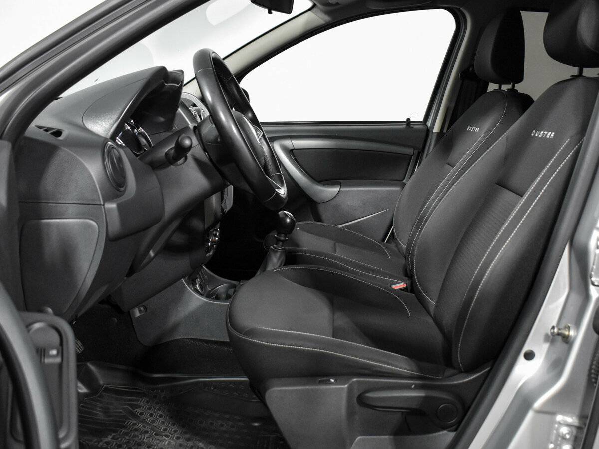Купить Renault Duster с пробегом. Фото: #9