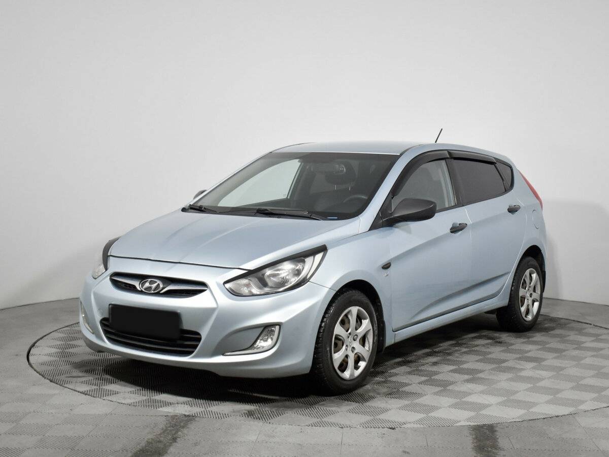 Купить Hyundai Solaris с пробегом. Фото: #0