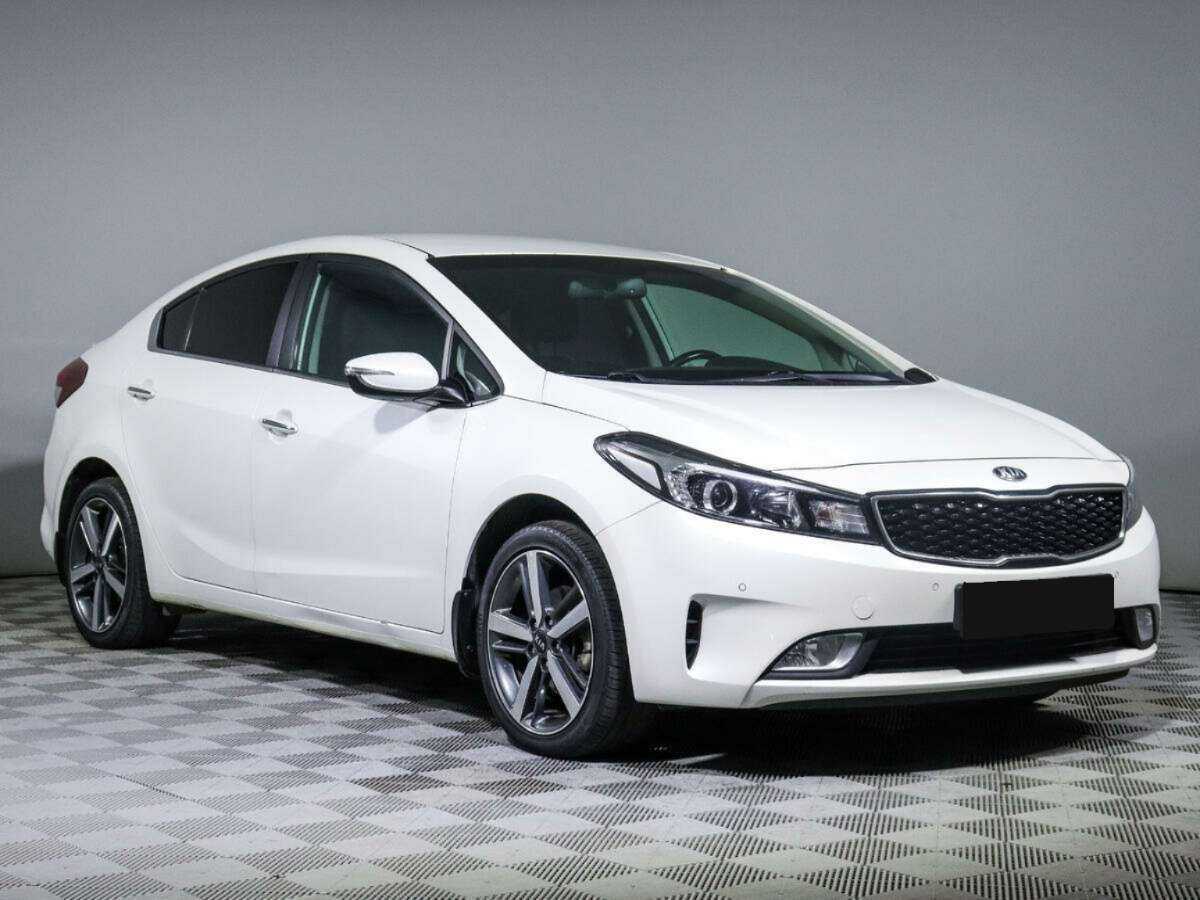Купить Kia Cerato с пробегом. Фото: #2