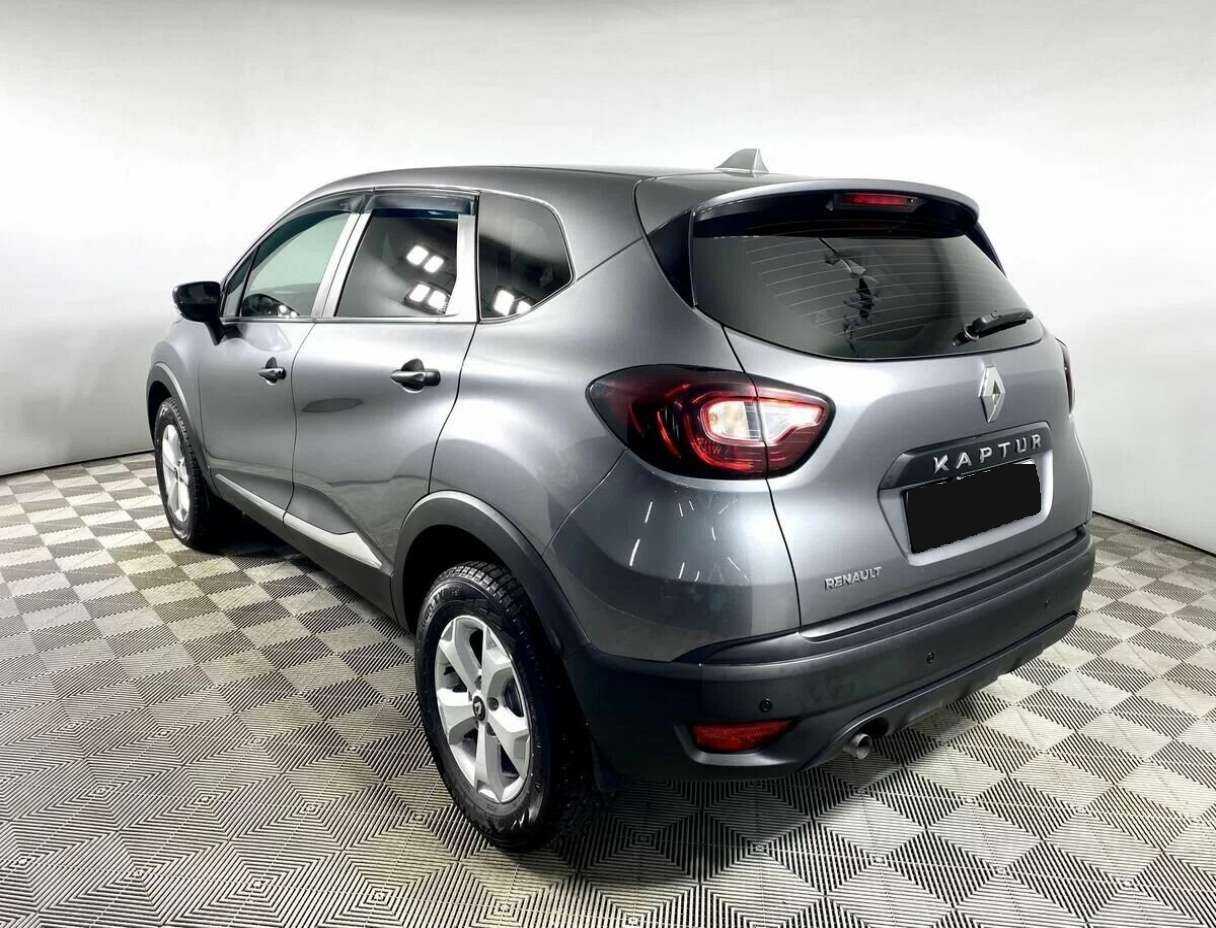 Купить Renault Kaptur с пробегом. Фото: #6
