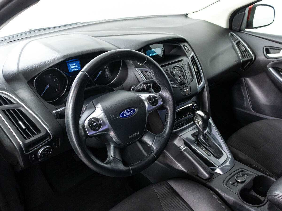 Купить Ford Focus с пробегом. Фото: #10