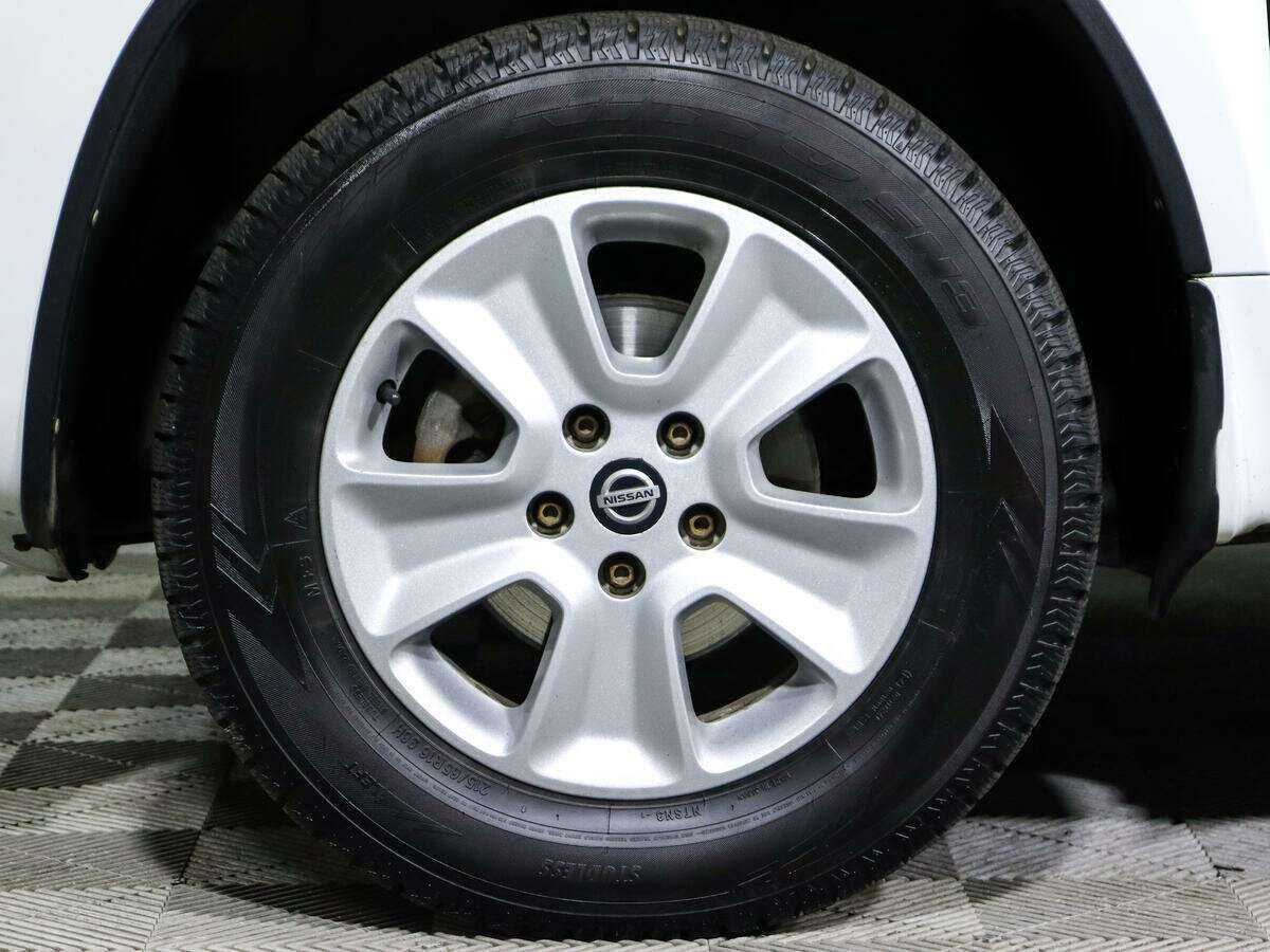 Купить Nissan Terrano с пробегом. Фото: #17