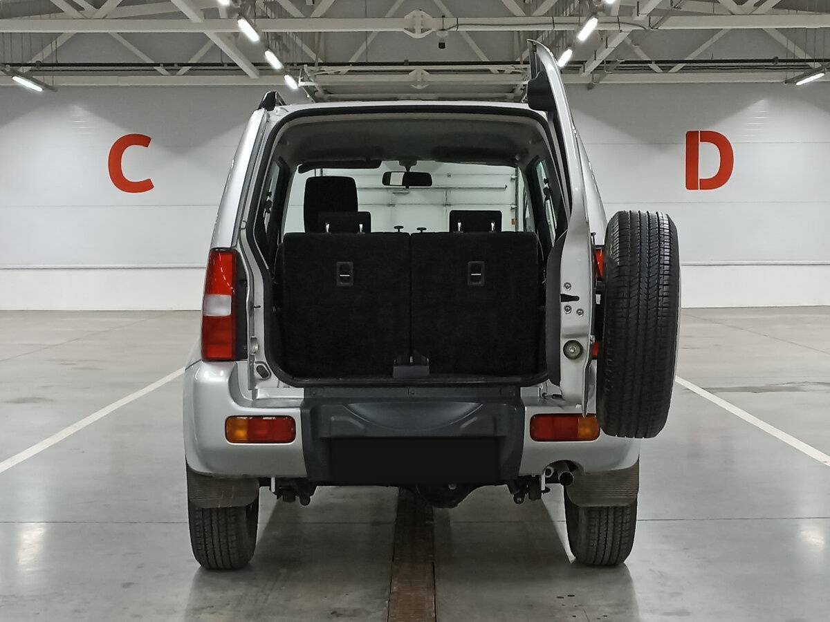 Купить Suzuki Jimny с пробегом. Фото: #9