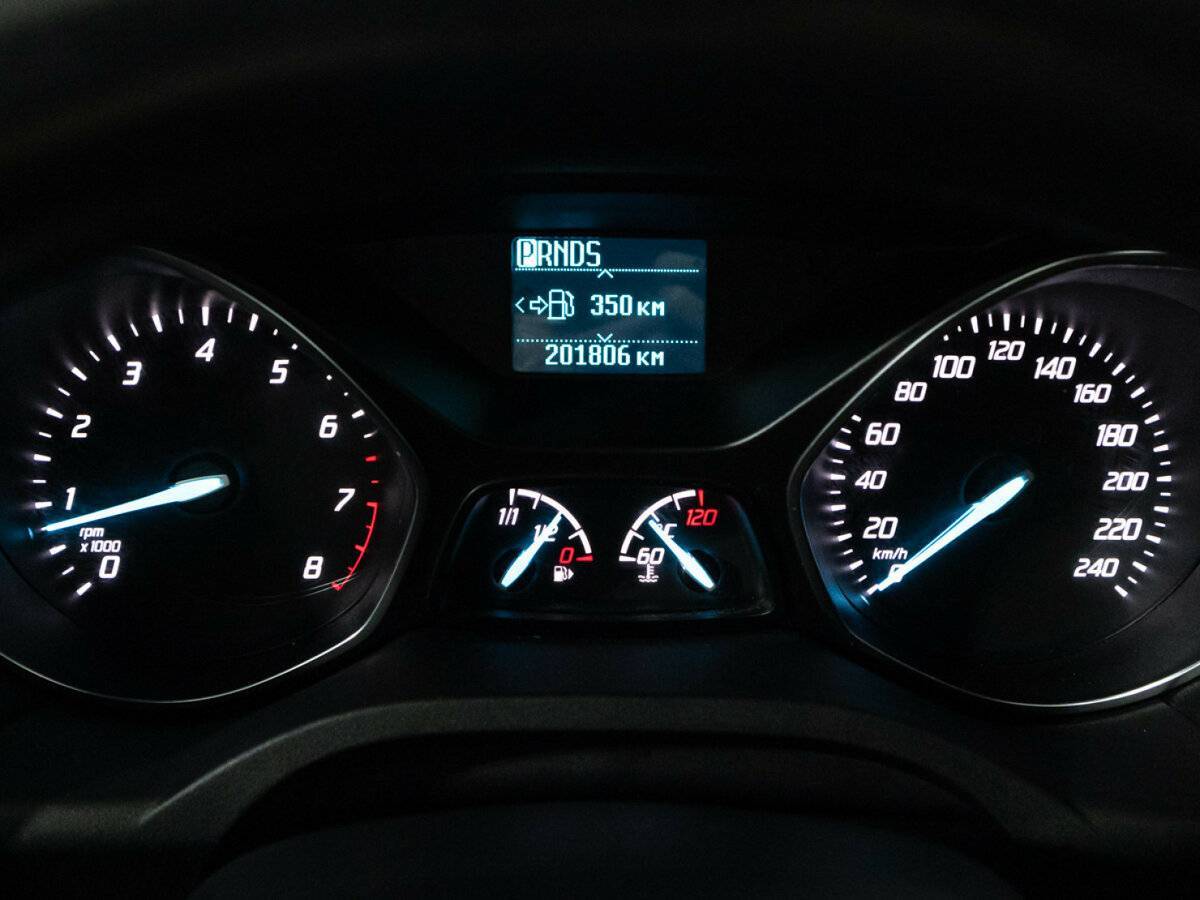 Купить Ford Kuga с пробегом. Фото: #11