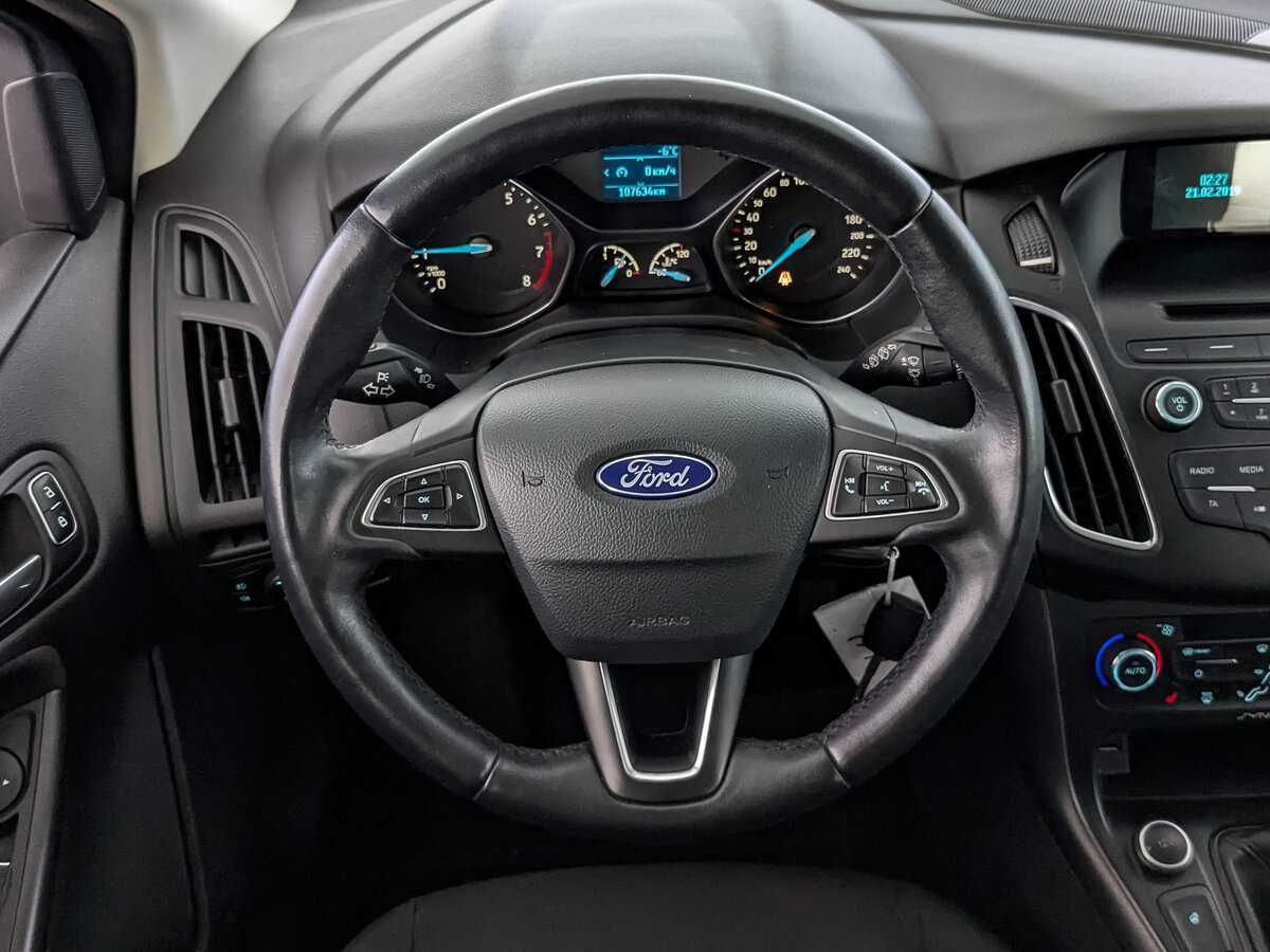 Купить Ford Focus с пробегом. Фото: #20