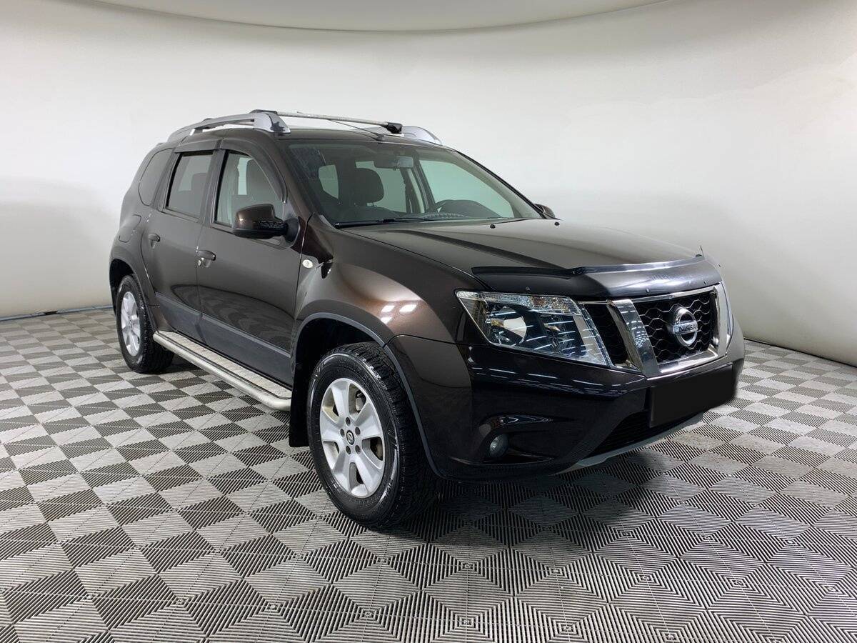 Купить Nissan Terrano с пробегом. Фото: #2