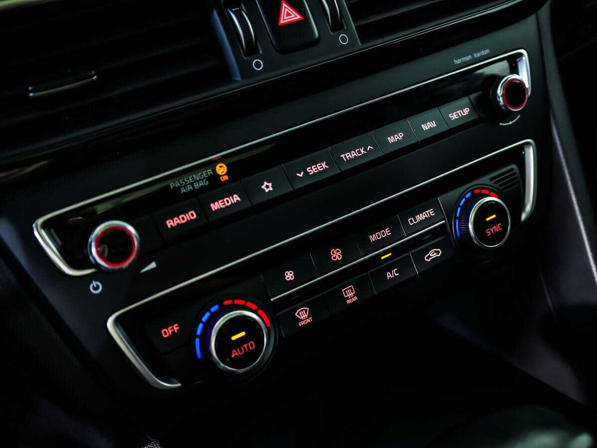 Купить Kia Optima с пробегом. Фото: #13