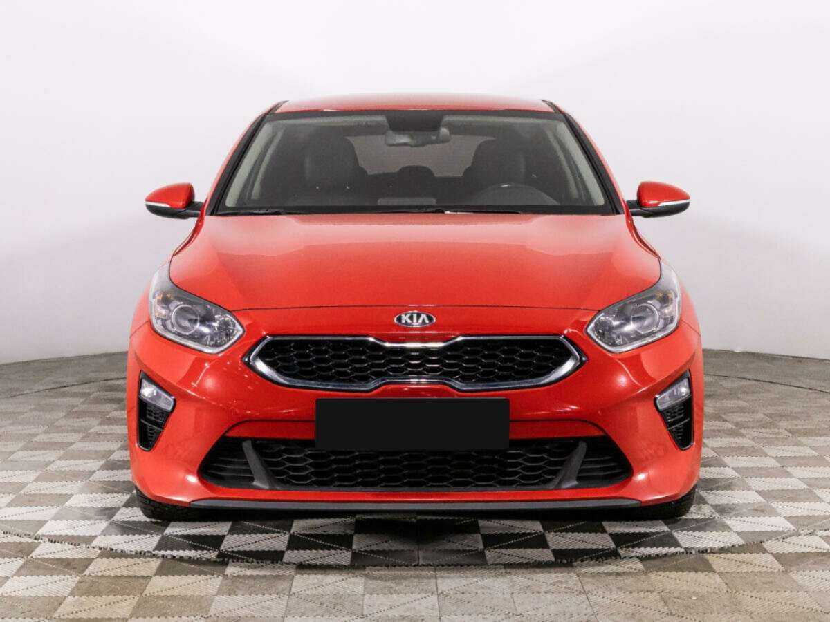 Купить Kia Ceed с пробегом. Фото: #1