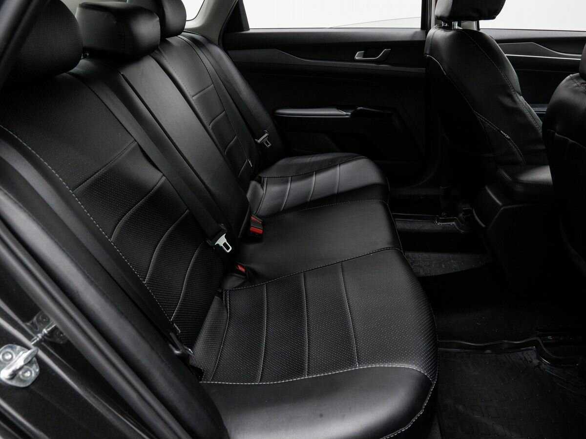 Купить Kia K5 с пробегом. Фото: #10