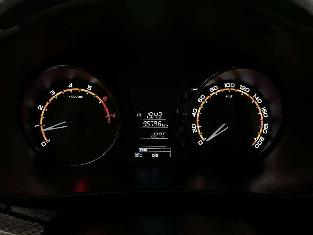 Купить Lada (ВАЗ) Granta с пробегом. Фото: #10