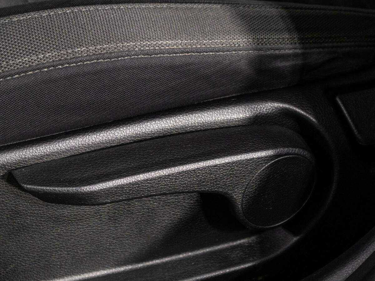 Купить Kia K5 с пробегом. Фото: #20