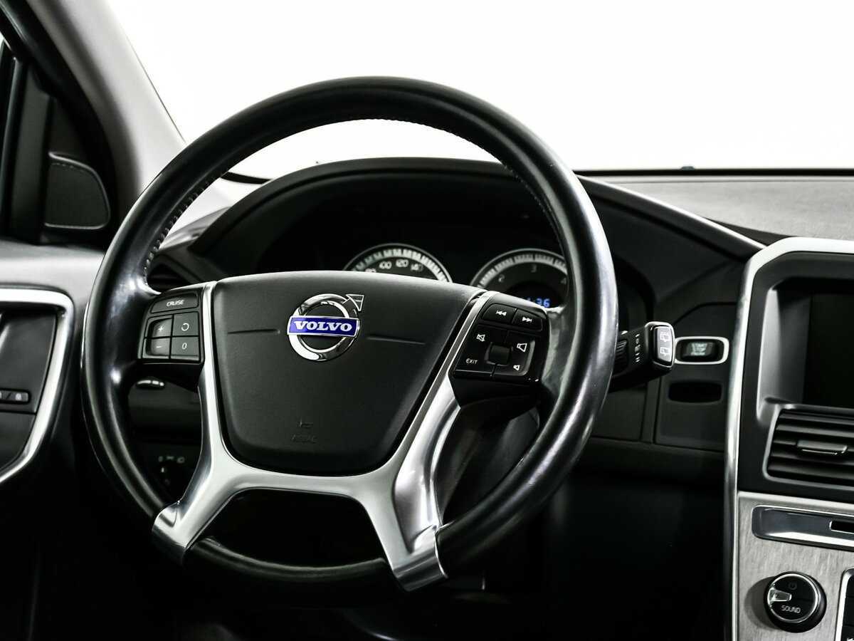 Купить Volvo XC60 с пробегом. Фото: #11