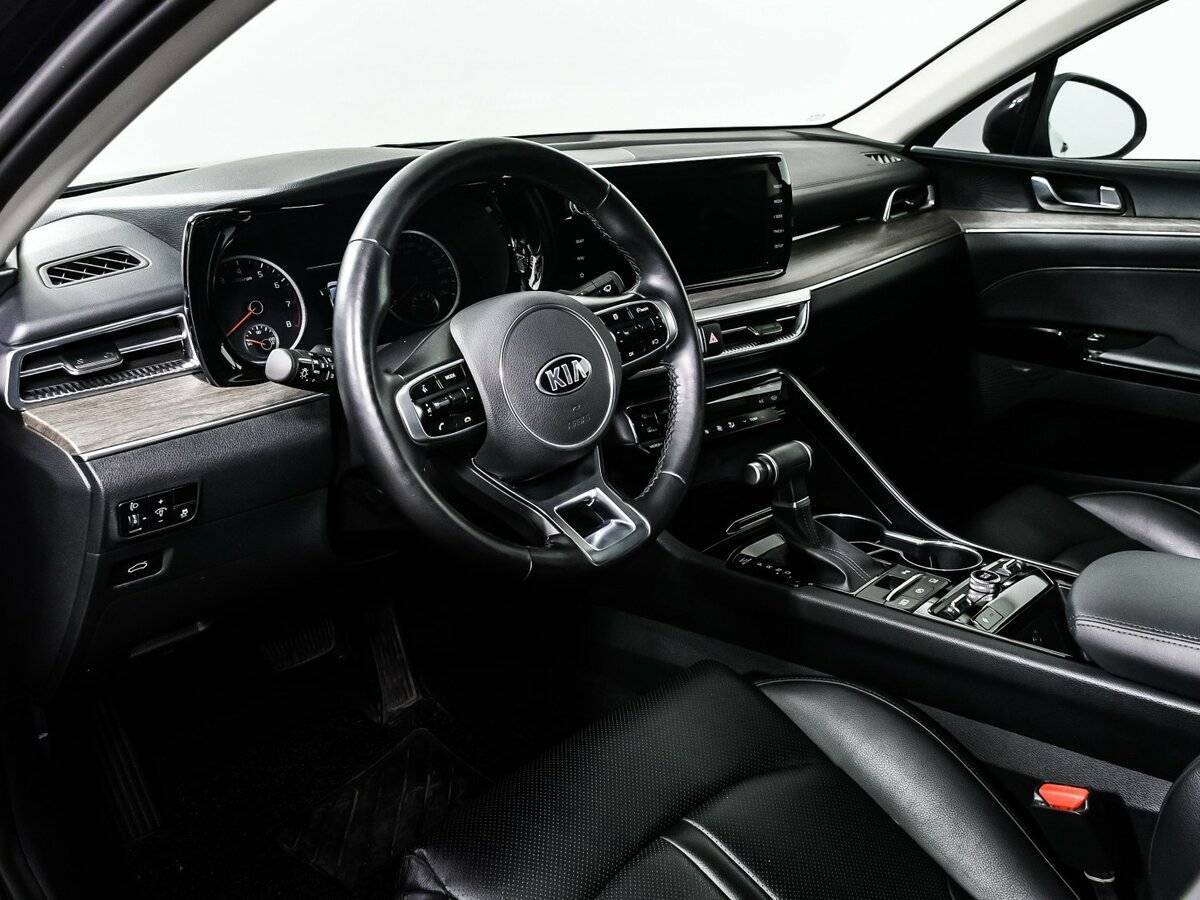 Купить Kia K5 с пробегом. Фото: #12