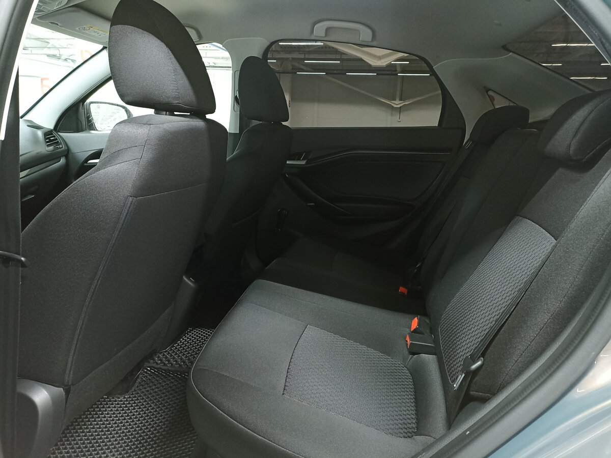 Купить Lada (ВАЗ) Vesta с пробегом. Фото: #11